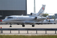 T-785 @ LOWW - Swiss Air Force Falcon 900 - by Andreas Ranner