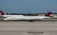 N921DL @ DTW - Delta MD-88 - by Florida Metal