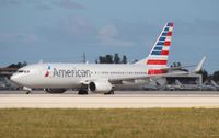 N934NN @ MIA - American 737-800 - by Florida Metal