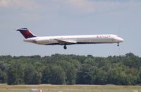 N936DL @ DTW - Delta MD-88 - by Florida Metal