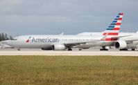 N968AN @ MIA - American 737-800 - by Florida Metal