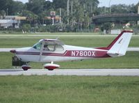 N7600X @ ORL - Cessna 172B