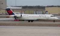 N8886A @ DTW - Delta Connection CRJ - by Florida Metal