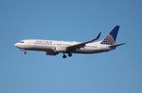 N17233 @ MCO - United 737-800 - by Florida Metal