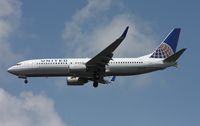 N37298 @ MCO - United 737-800 - by Florida Metal