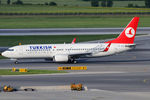 TC-JFN @ VIE - Turkish Airlines - by Chris Jilli