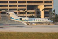 XA-PTR @ MIA - Gulfstream IV