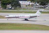 N91LA @ FLL - Gulfstream G550 - by Florida Metal