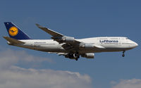 D-ABTL @ FRA - Lufthansa - by Karl-Heinz Krebs