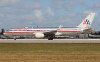 N185AN @ MIA - American 757-200