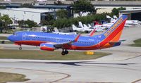 N221WN @ FLL - Southwest 737-700 - by Florida Metal