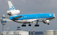 PH-KCE @ EHAM - KLM MD-11 - by Karl-Heinz Krebs