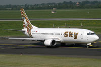 TC-SKG @ EDDL - Boeing 737-400 Sky Airlines - by Triple777