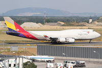HL7417 @ LOWW - Asiana Boeing 747 - by Andreas Ranner