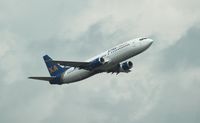 N43XA @ MGGT - Boeing 737-400