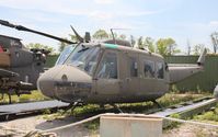 69-15598 - Bell UH-1H