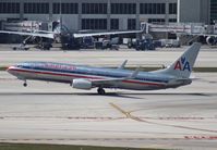 N863NN @ MIA - American 737-800 - by Florida Metal