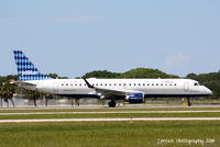 N306JB @ KSRQ - JetBlue Flight 164 (N306JB) Blue Orleans departs Sarasota-Bradenton International Airport enroute to John F Kennedy International Airport - by Donten Photography