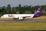 N916FD @ LOWW - Fedex 757-200 - by Andy Graf - VAP