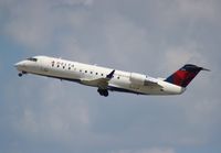 N8495B @ DTW - Delta Connection CRJ-200 - by Florida Metal