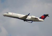 N8948B @ DTW - Delta Connection CRJ-200 - by Florida Metal