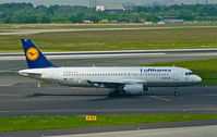 D-AIZD @ EDDL - Lufthansa, is here at Düsseldorf Int'l(EDDL) - by A. Gendorf