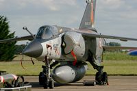 604 @ LFOC - French Air Force Dassault Mirage F1CR (118-CF), Static display, Chateaudun Air Base 279 (LFOC) Open day 2013 - by Yves-Q