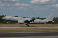 ZZ333 @ ARN - Landing on runway 26. - by Anders Nilsson