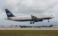 N105UW @ MIA - US Airways A320 - by Florida Metal