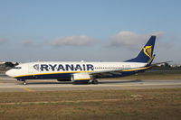 EI-DYD @ LMML - B737-800 EI-DYD Ryanair - by Raymond Zammit