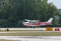 N4868E @ 06C - ready for take off from schaumburg airport - by Terry Miller