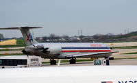 N9619V @ KORD - Taxi O'Hare - by Ronald Barker