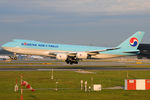 HL7624 @ VIE - Korean Air Cargo - by Chris Jilli