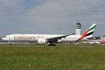 A6-ECJ @ LOWW - Emirates Boeing 777-300 - by Dietmar Schreiber - VAP