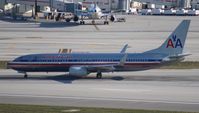N876NN @ MIA - American 737-800 - by Florida Metal