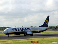 EI-EFE @ EGCC - Ryanair taxi to gate - by Clive Pattle
