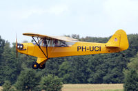 PH-UCI @ EBDT - Piper J-3C-65 Cub [13351] Schaffen-Diest~OO 12/08/2006 - by Ray Barber