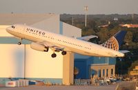 N438UA @ TPA - United A320 - by Florida Metal