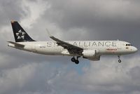 N477AV @ MIA - Avianca Star Alliance A320