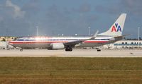 N866NN @ MIA - American 737-800 - by Florida Metal