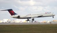 N931DL @ MIA - Delta MD-88 - by Florida Metal