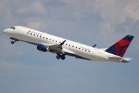 N620CZ @ DTW - Delta Connection E175 - by Florida Metal