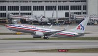 N826NN @ MIA - American 737-800 - by Florida Metal
