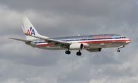 N954AN @ MIA - American 737-800 - by Florida Metal
