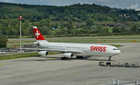 HB-JMJ @ LSZH - Swiss, is here taxiing the last few feet to the gate at Zürich-Kloten(LSZH), after returning from Los Angeles(KLAX) - by A. Gendorf