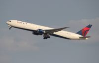 N842MH @ DTW - Delta 767-400