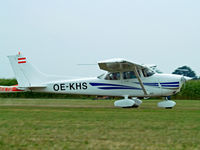 OE-KHS @ EDMT - Cessna 172R Skyhawk [172-81308] Tannheim~D 24/08/2013 - by Ray Barber