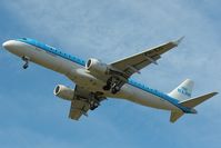 PH-EZI @ LFBD - KLM landing 23 from AMS - by Jean Goubet-FRENCHSKY
