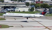 N925DL @ FLL - Delta MD-88