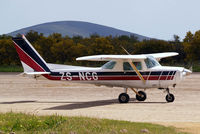ZS-NCG @ FAFK - Cessna 152 [152-81891] Fisantekraal~ZS 17/09/2006 - by Ray Barber